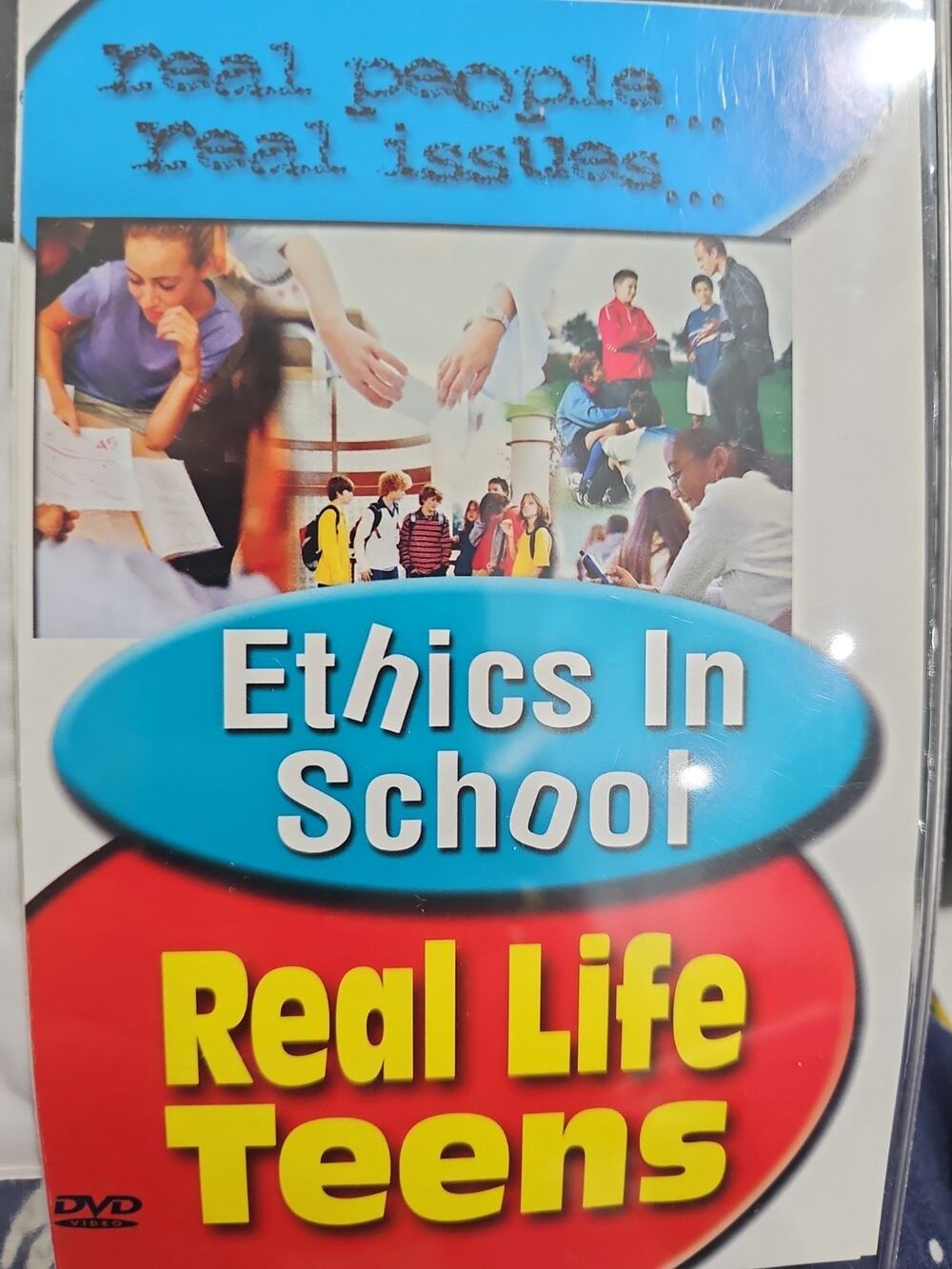 Real Life Teens: Ethics in School (DVD)